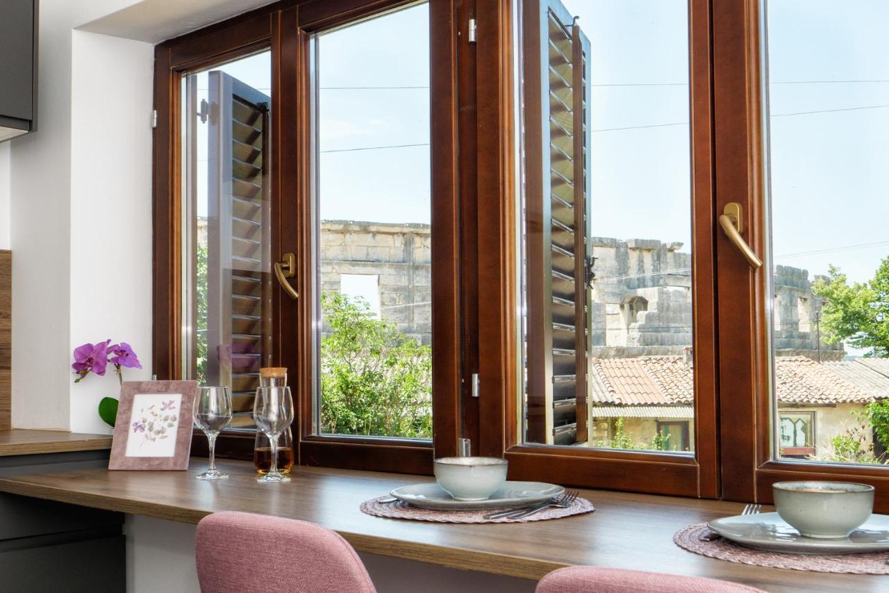 Arena Delight Studio Apartments Πούλα Εξωτερικό φωτογραφία