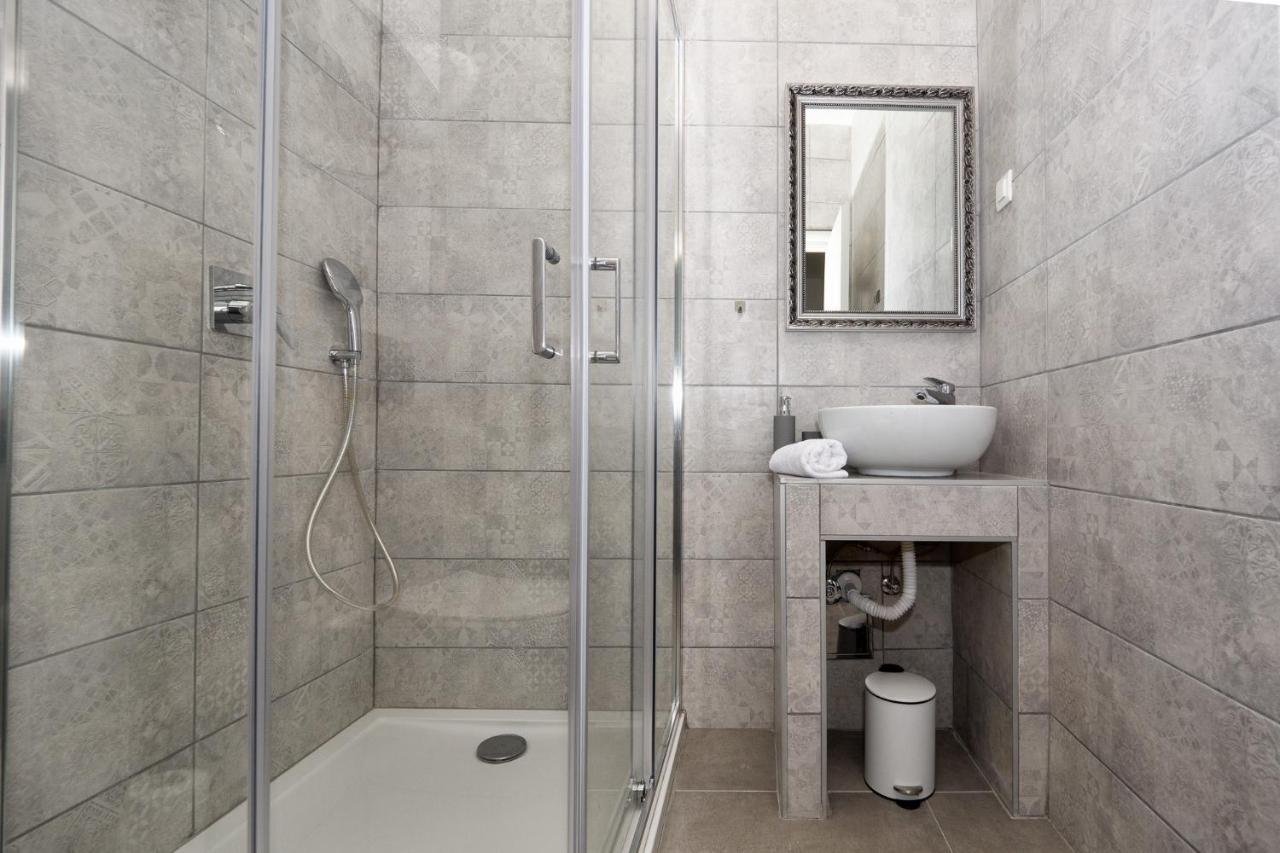 Arena Delight Studio Apartments Πούλα Εξωτερικό φωτογραφία