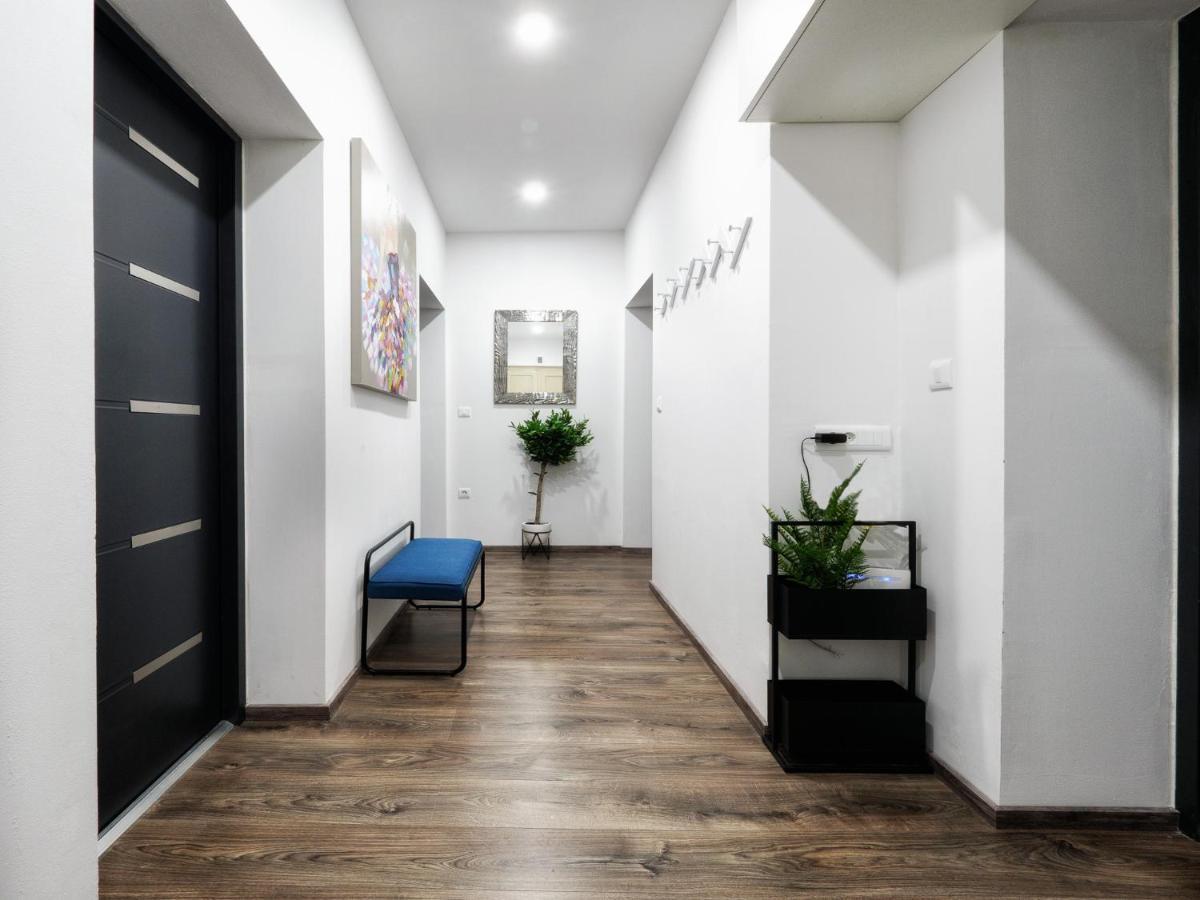 Arena Delight Studio Apartments Πούλα Εξωτερικό φωτογραφία